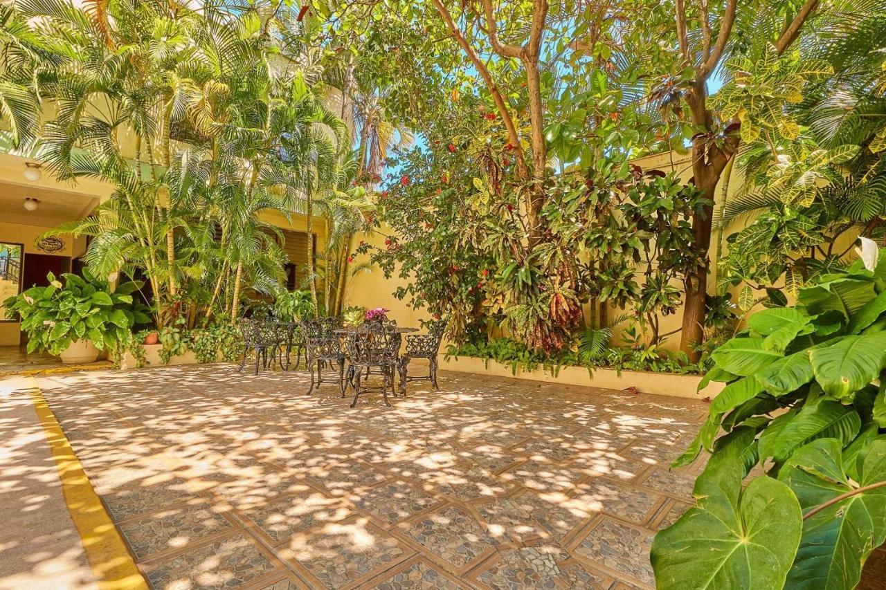 Hotel Posada San Rafael Barra de Navidad Luaran gambar
